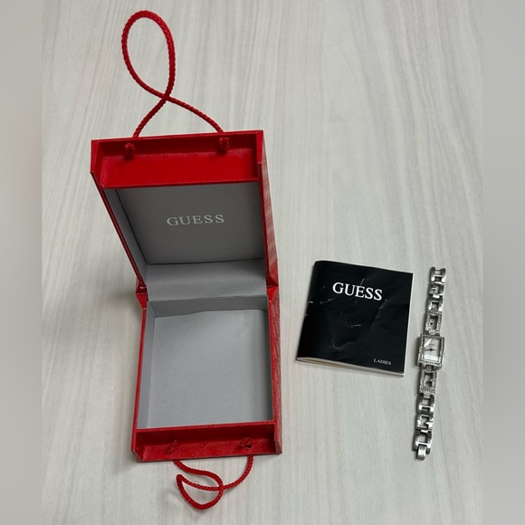 Guess Ladies White Mother of Pearl Dial Bracelet Watch #I85399L1 - Picture 1 of 9